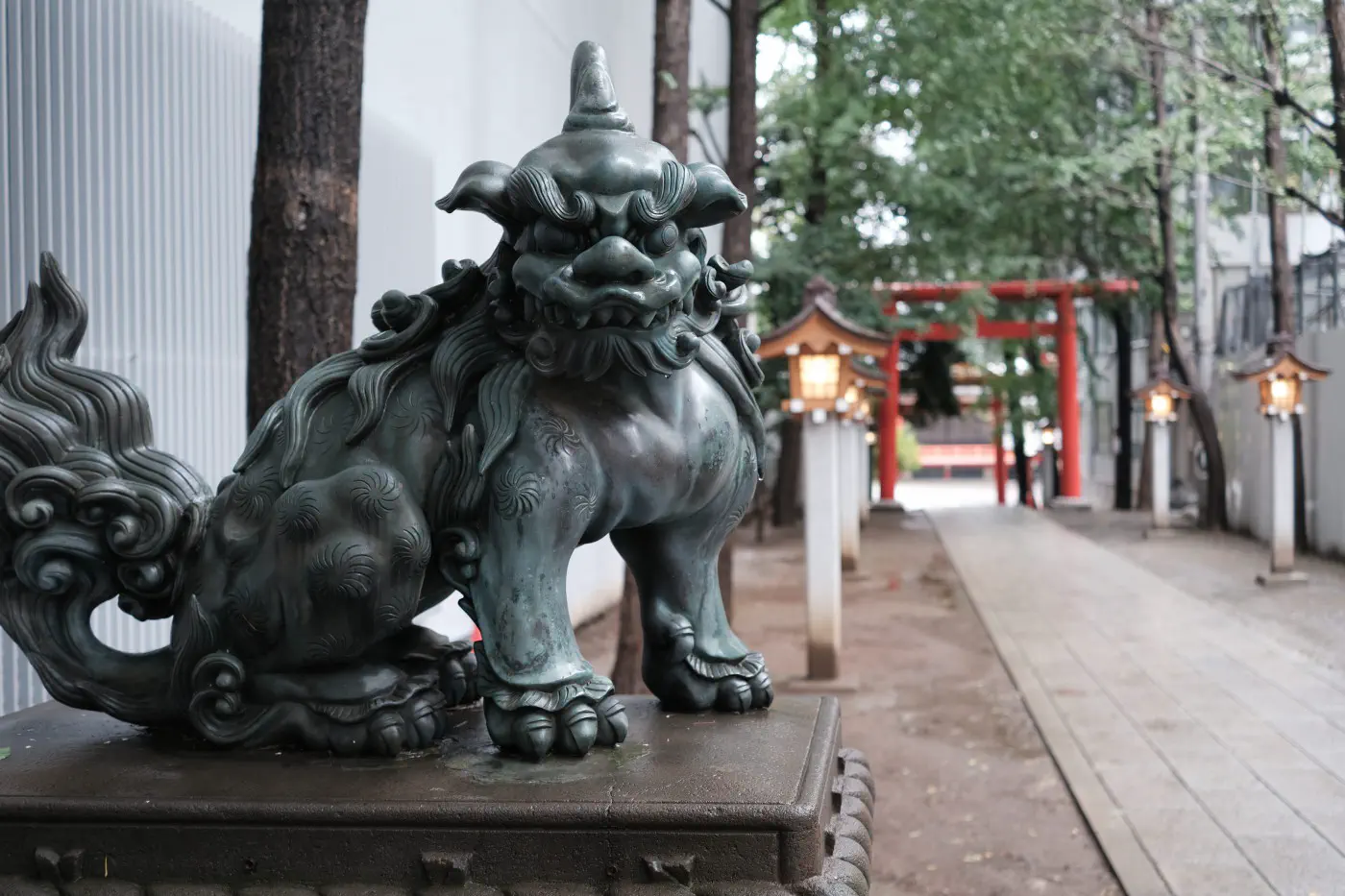 Karajishi Sculpture, Hanazono Shrine